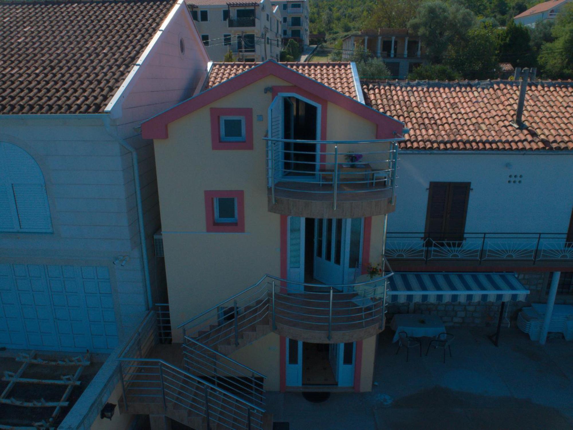 Porto Del Sole Apartments Tivat Luaran gambar